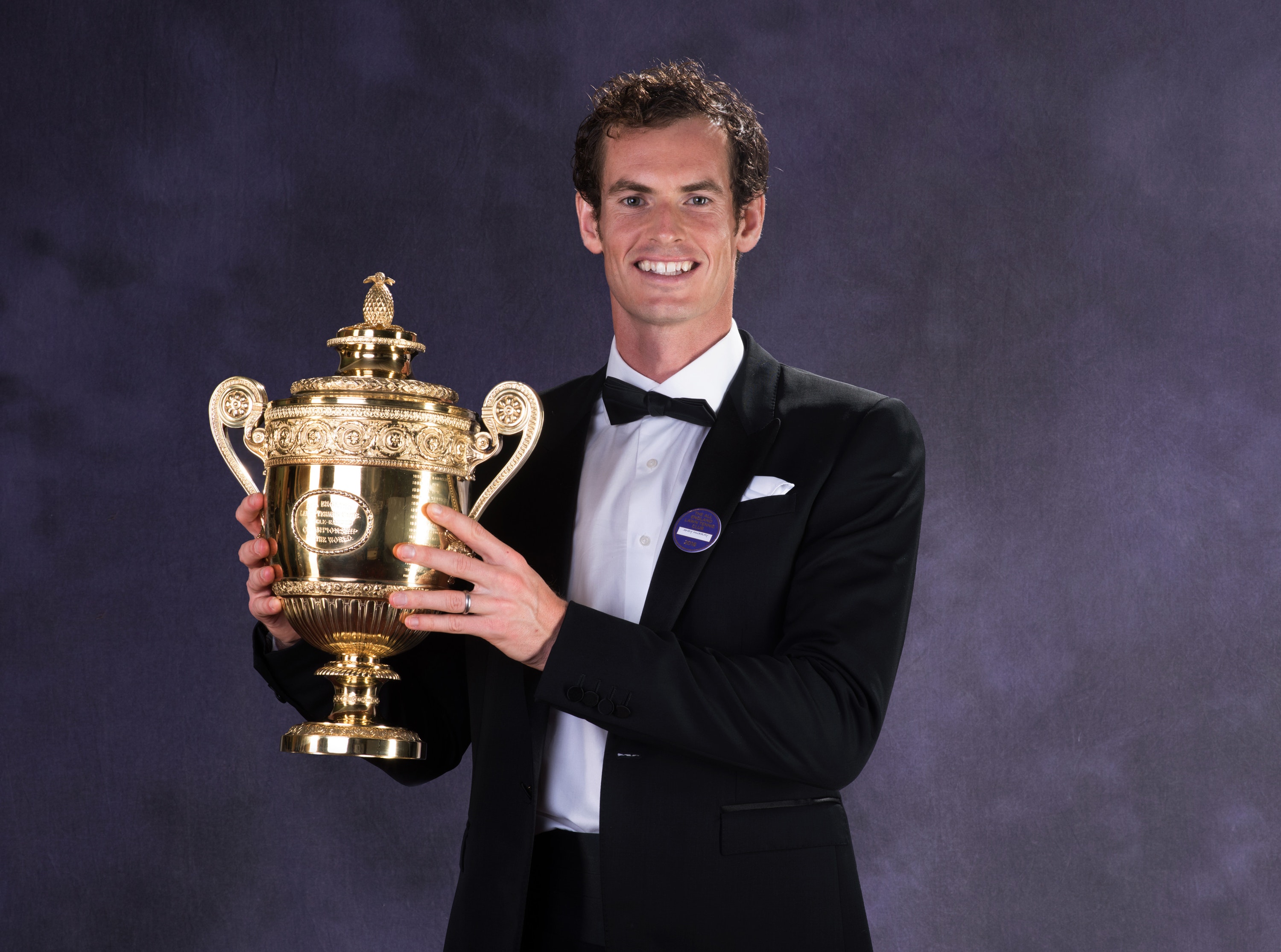 Andy Murray with the Wimbledon trophy