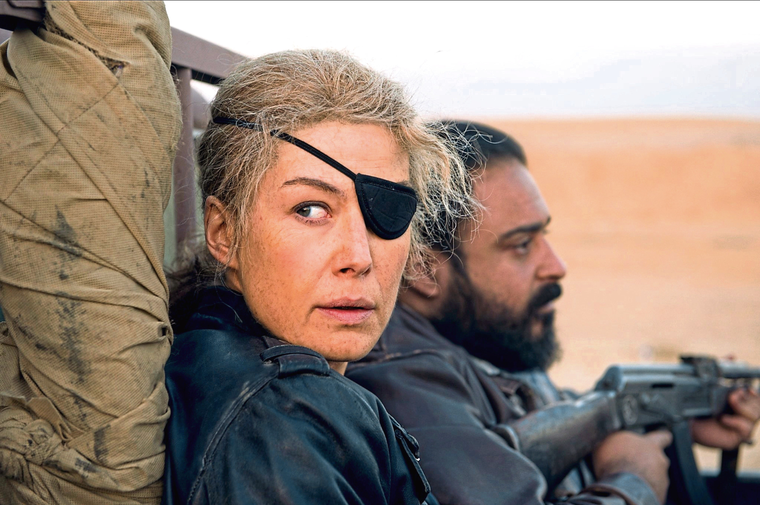 Rosamund Pike in A Private War (Allstar / AVIRON PICTURES)