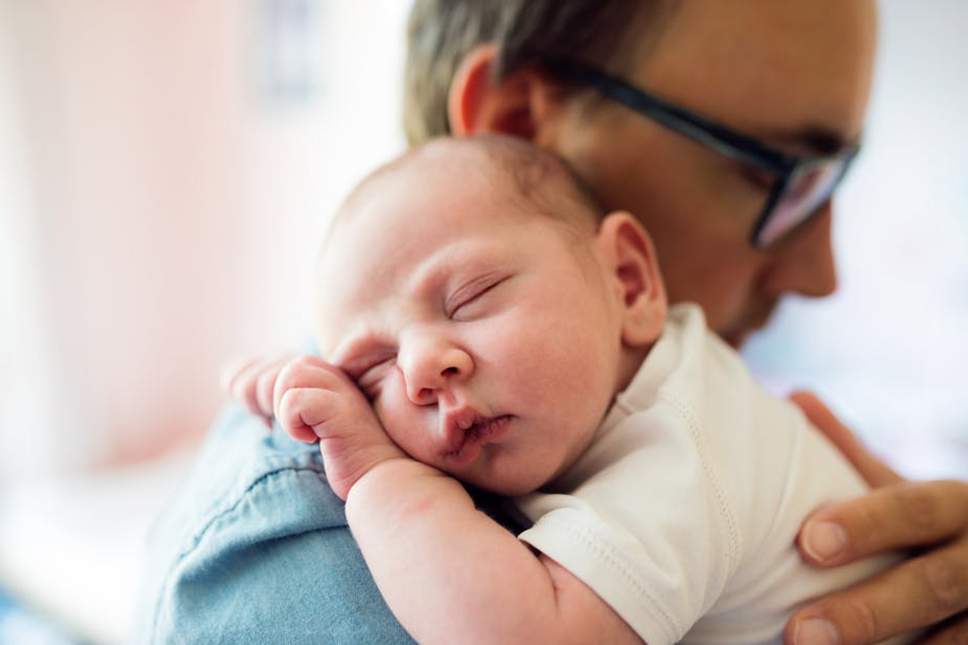 1 in 10 dads in Scotland suffer from paternal postnatal depression, a charity has found. (Shutterstock)