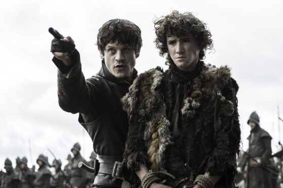 Iwan Rheon, Art Parkinson, "Game of Thrones" (2016) Season 6