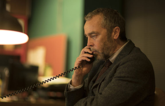 John Hannah in The Victim