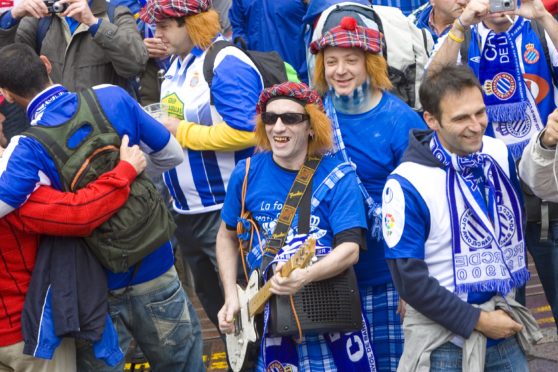 Espanyol fans mingle in Glasgow city centre ahead of the 2007 UEFA Cup Final against Sevilla