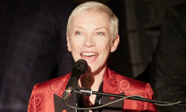 Annie Lennox on stage