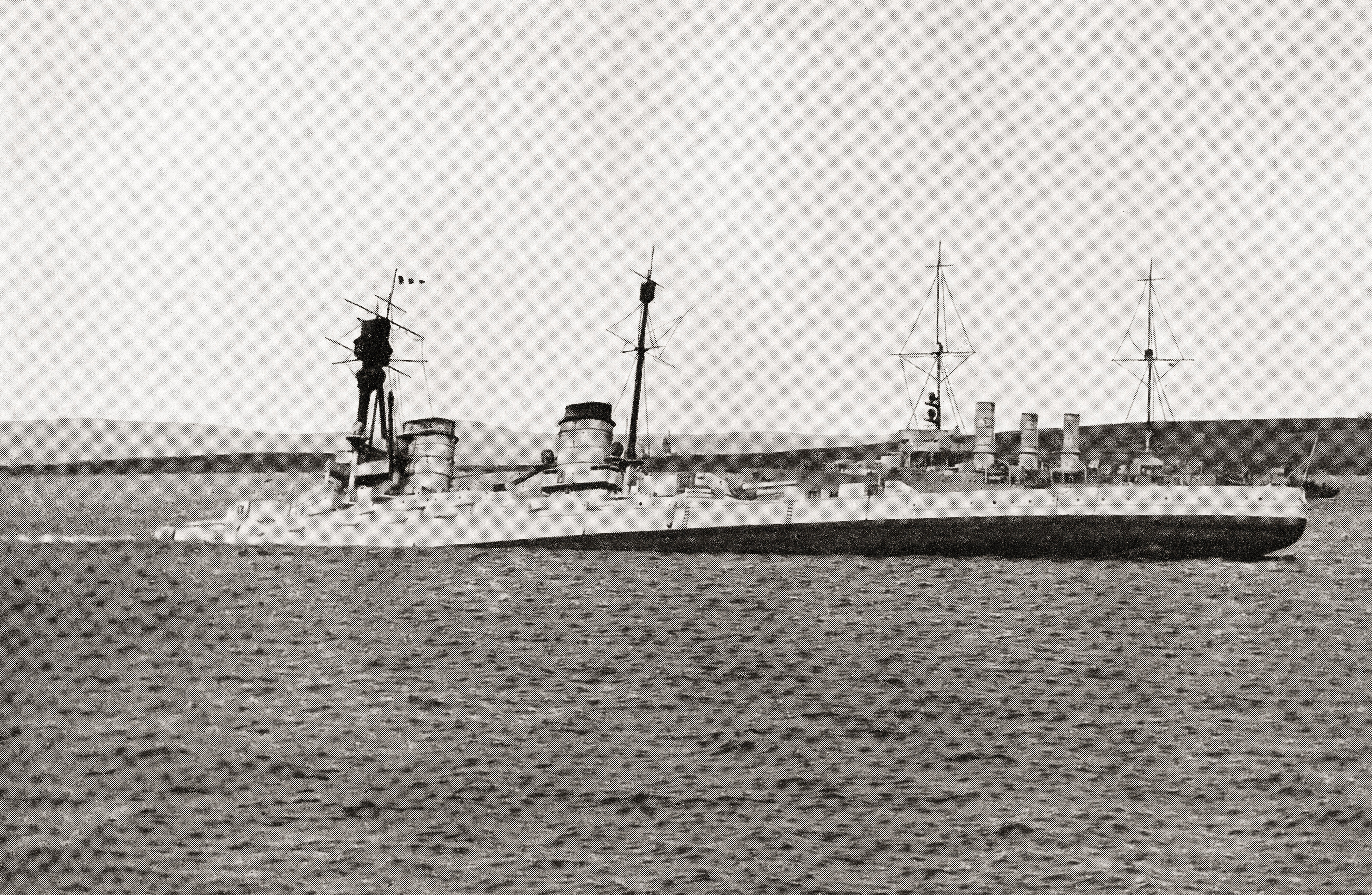German battlecruiser SMS Hindenburg was the last ship to go down