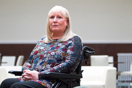 Mesh victims say ministers are “still not listening” as national removal service announced