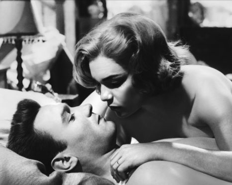 LAURENCE HARVEY & SIMONE SIGNORET 
Character(s): Joe Lampton, Alice Aisgill 
Film 'ROOM AT THE TOP' (1959)