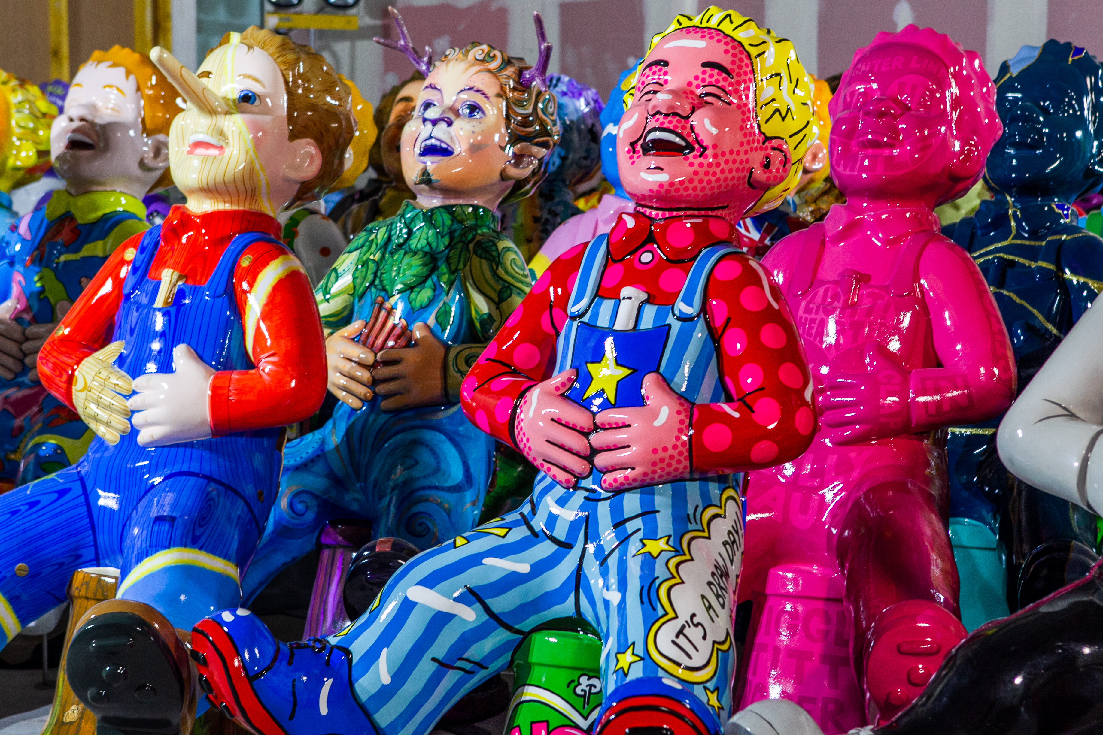 Oor Wullie's BIG Bucket Trail statues will go to auction this week to raise money for Scotland's children's hospital charities.