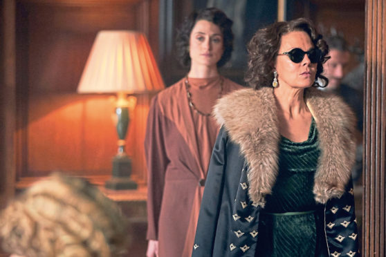 Natasha O'Keeffe and Helen McCrory in Peaky Blinders