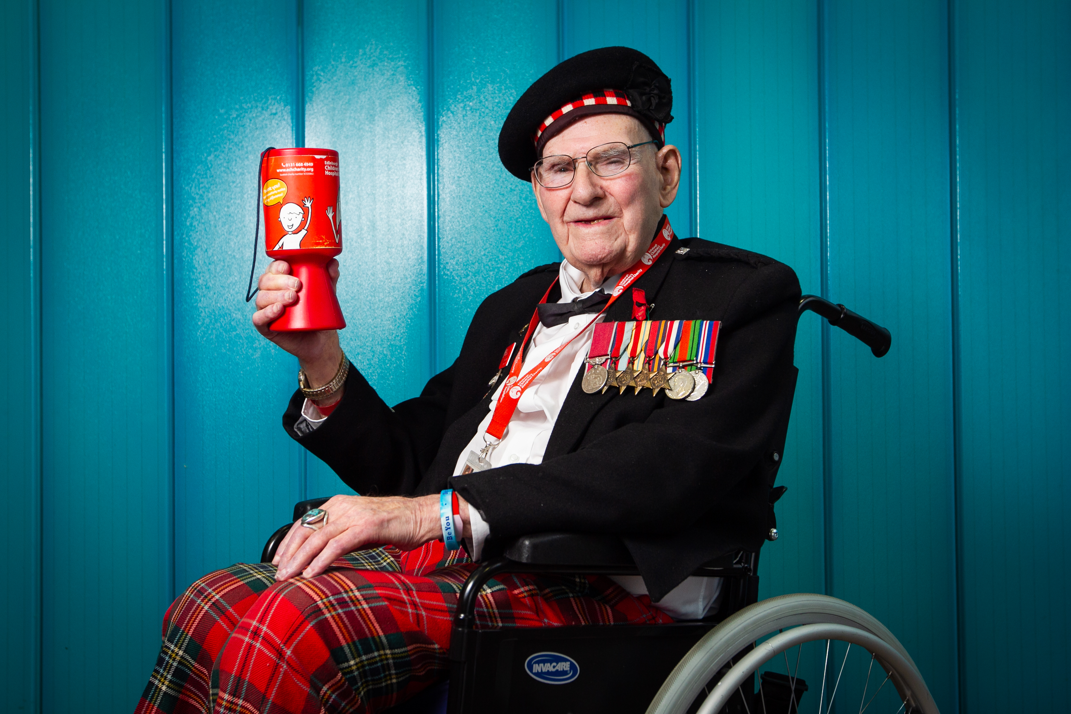 War veteran Tom Gilzean raised over £1 million for charity in his lifetime.