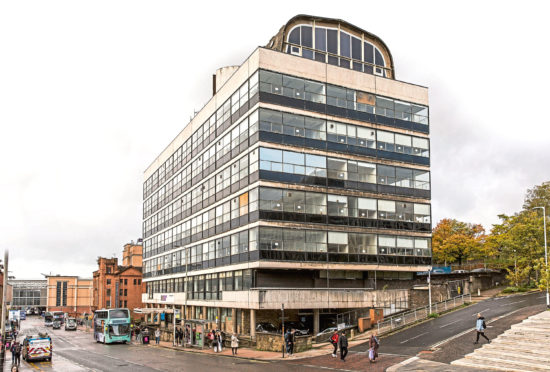The Charles Oakley Building on Cathedral Street in Glasgow which the Art School proposed to use