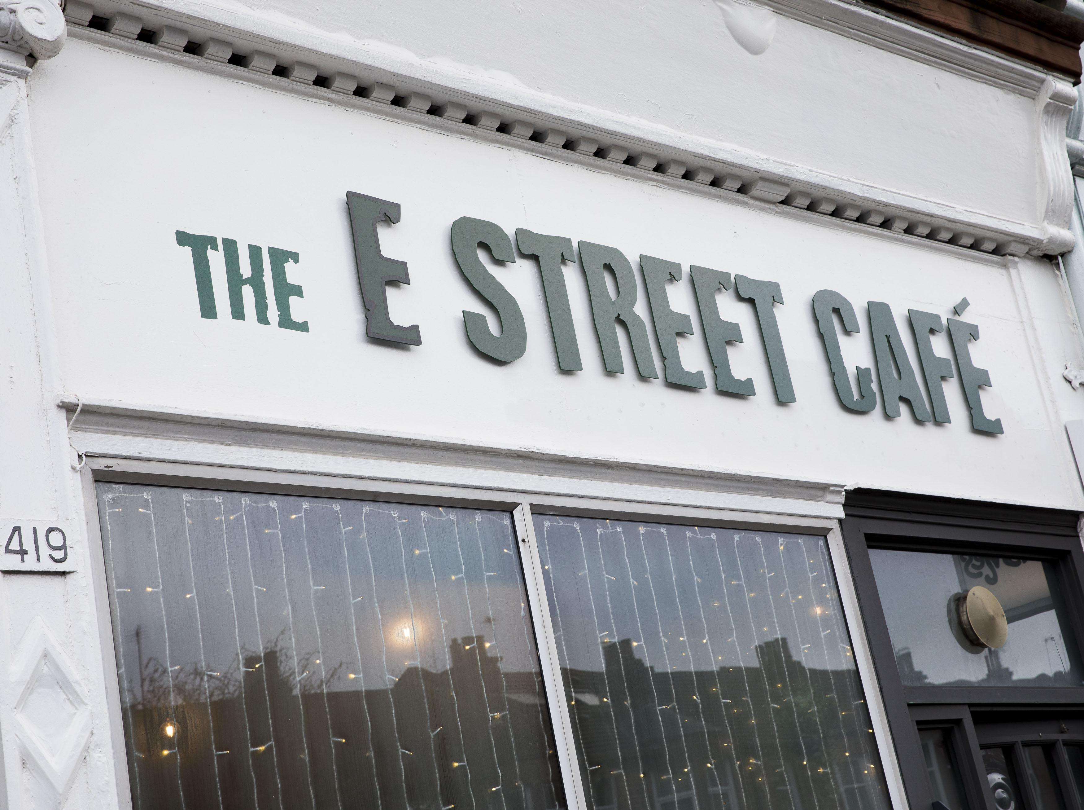 The E-Street Cafe