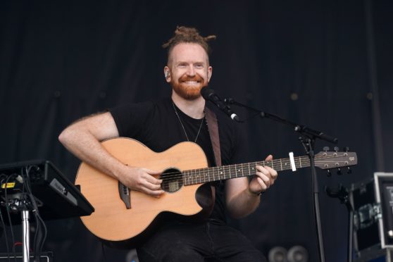 Newton Faulkner