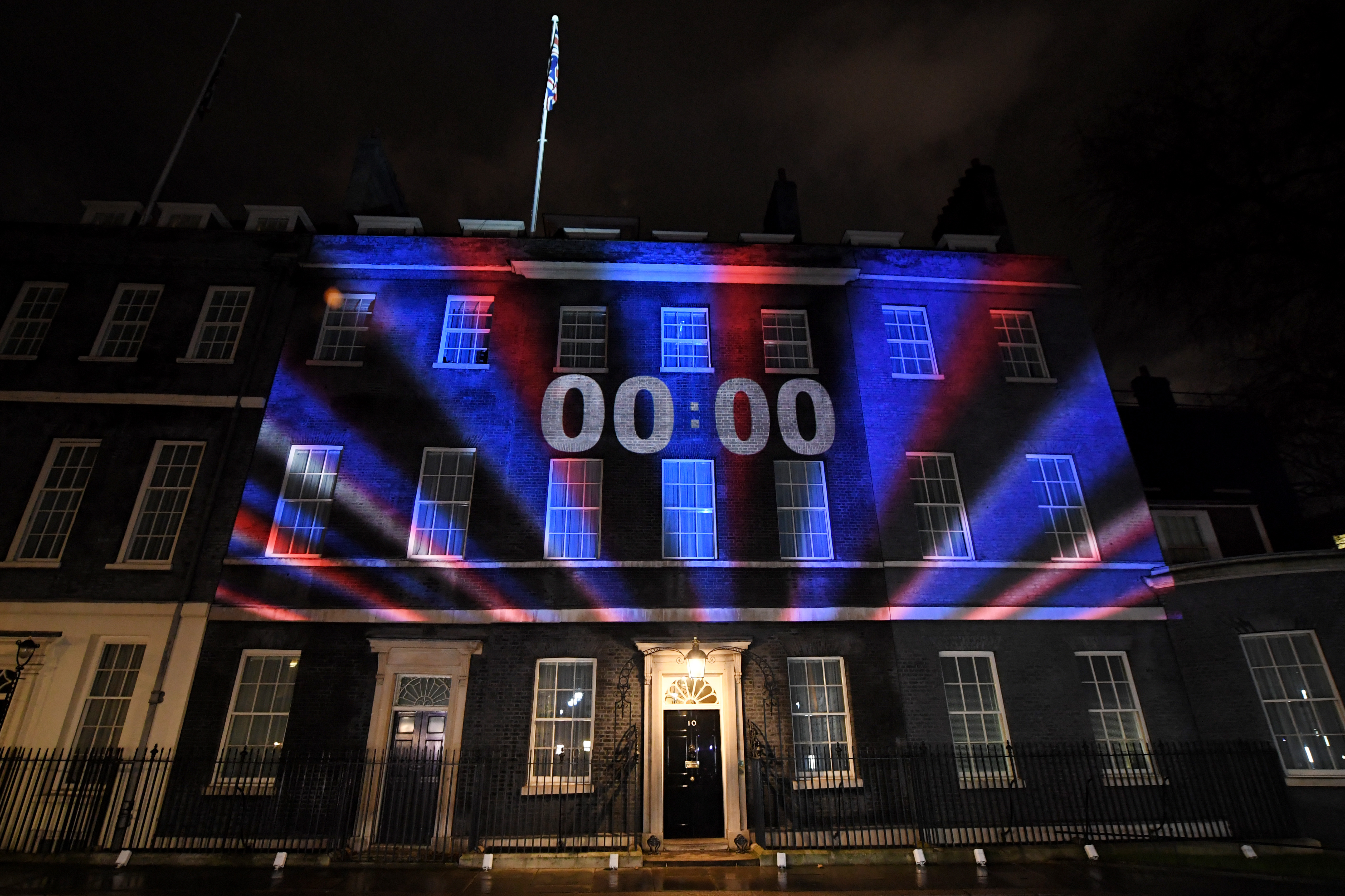 Brexit countdown projected onto 10 Downing Street