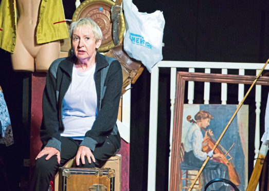 Su Pollard returns as hoarder Birdy in Fringe hit Harpy, her one-woman play