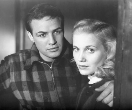 Marlon Brando and Eva Marie Saint in a scene from On The Waterfront