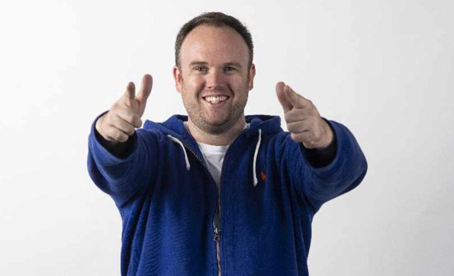 VIDEO The moment Pure Radio presenter Paul Harpers's show is hijacked