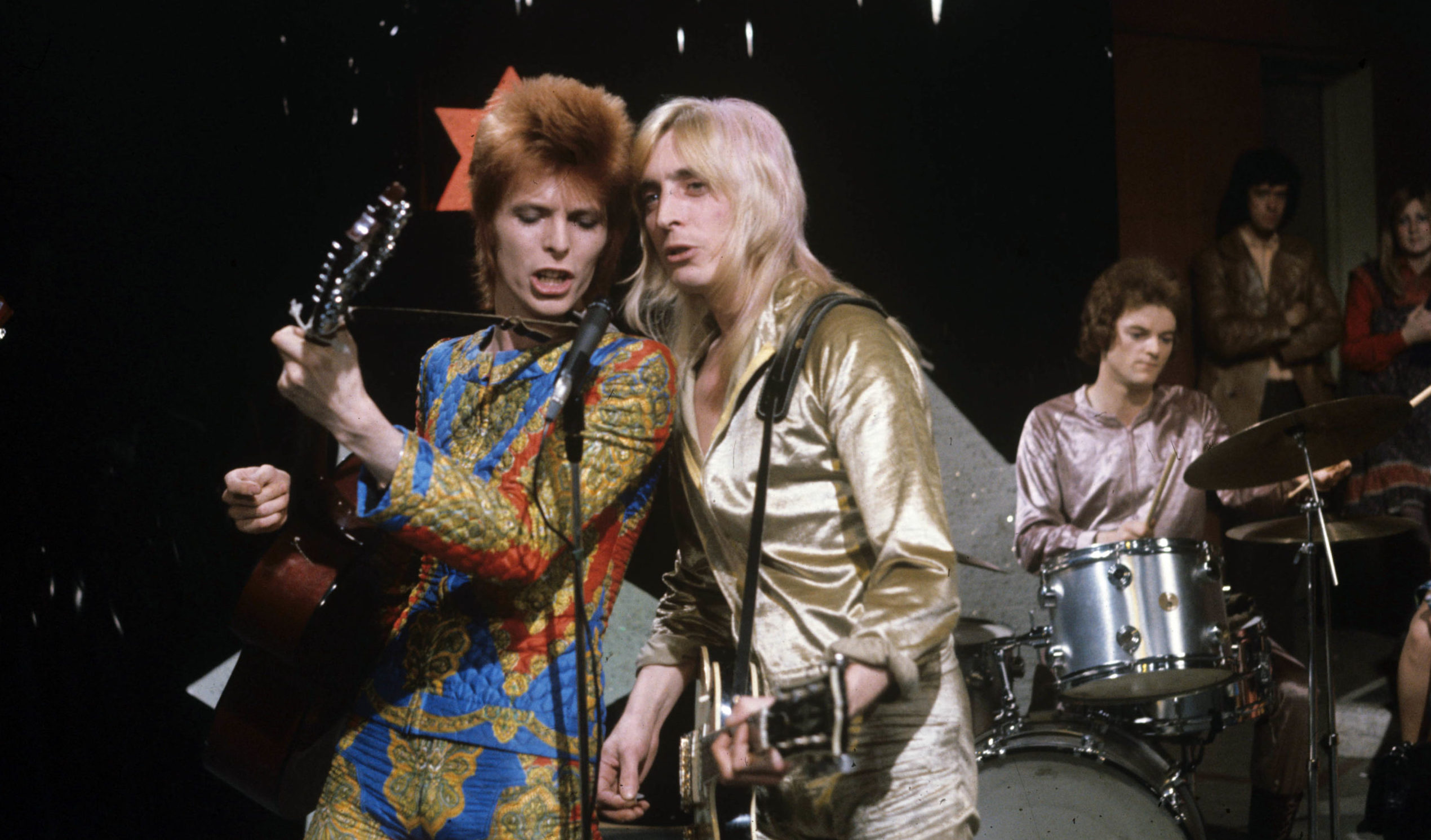 Mick “Woody” Woodmansey, drums, performing with David Bowie and Mick Ronson