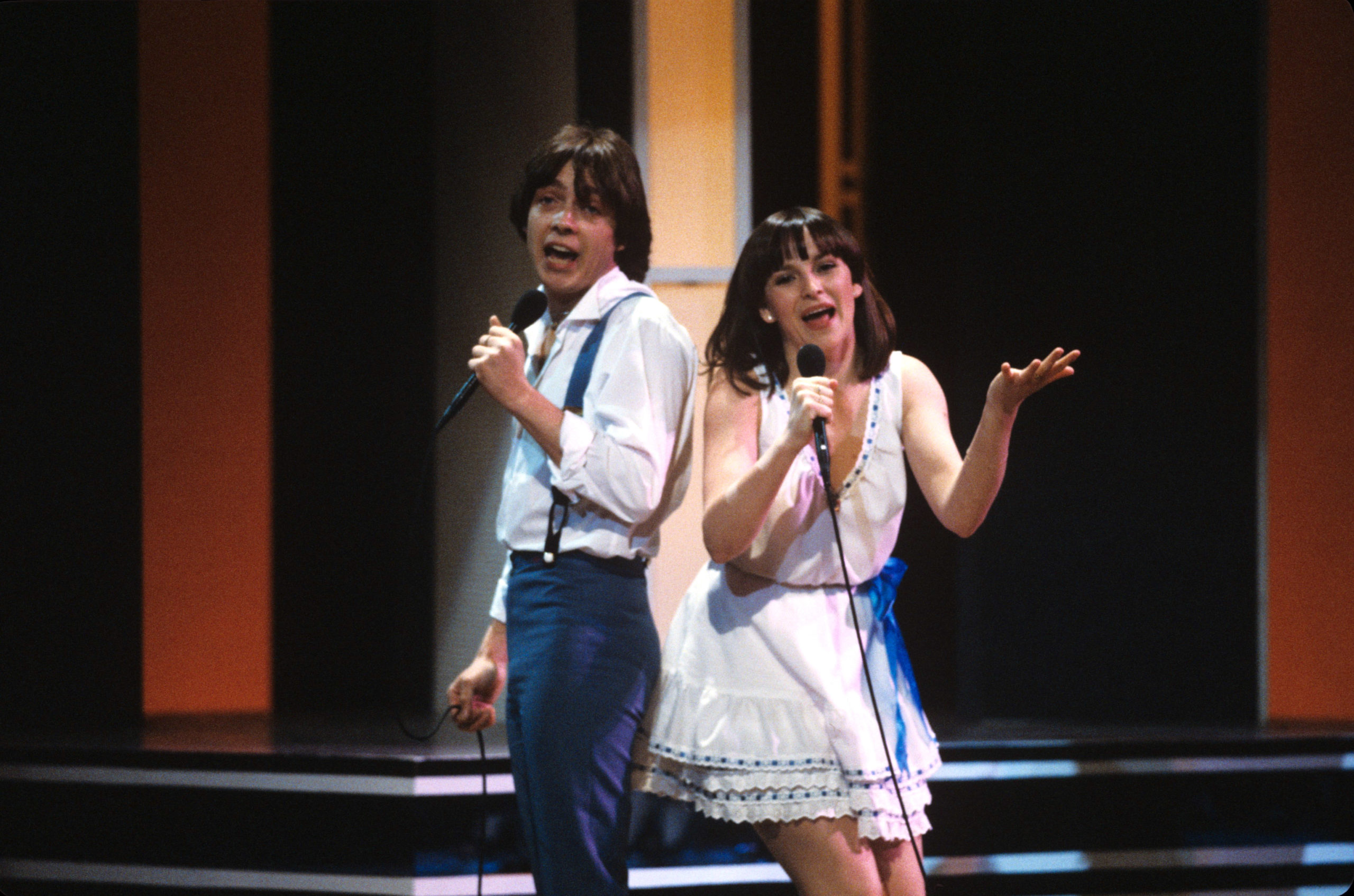 Sally Ann with Stephen Fischer as Bardo in the Eurovision Song Contest in 1982