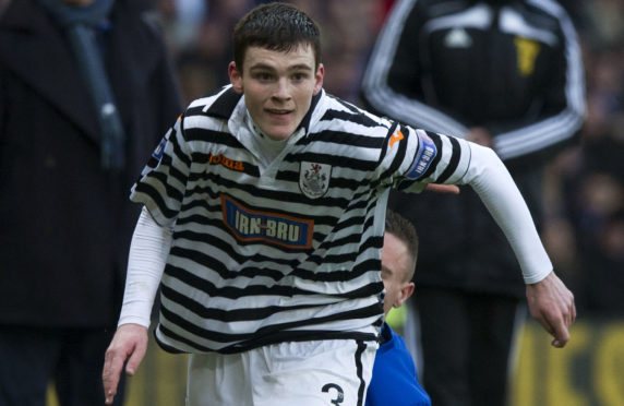 Andy Robertson in action for Queen's Park in 2012
