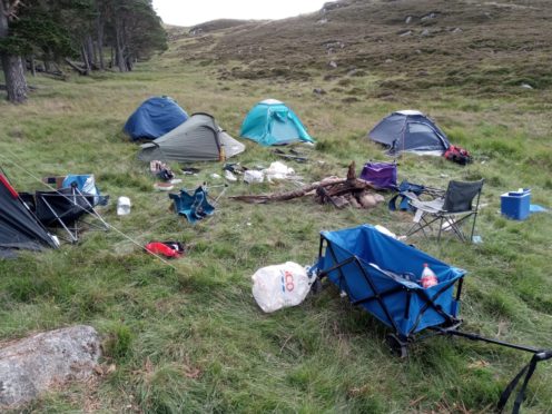 Balmoral rangers’ photo of tents and rubbish on estate grounds