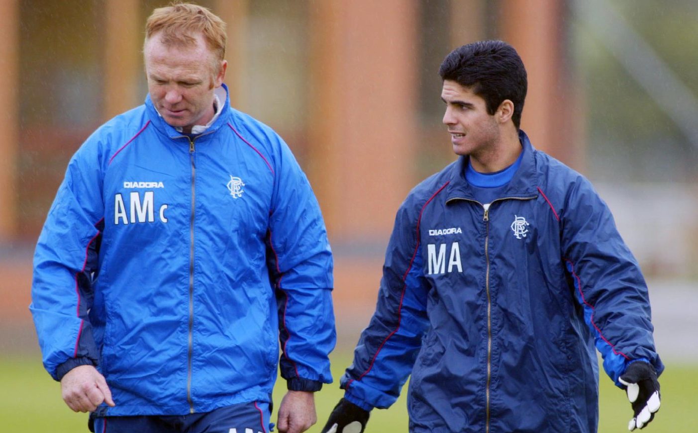 Alex McLeish, then the Rangers manager, is quizzed on tactics by Mikel Arteta at Murray Park in 2002
