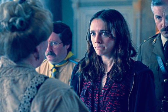 Charlotte Ritchie 
stars in spooky sitcom Ghosts