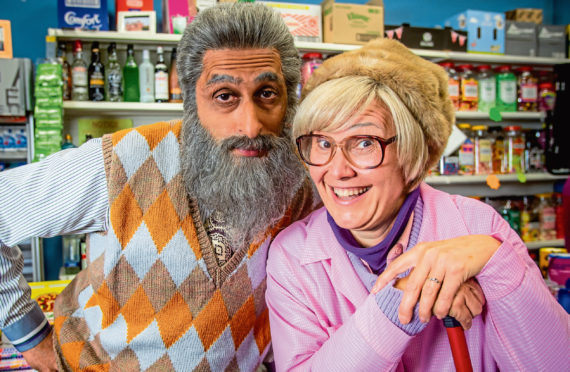 Navid played by Sanjeev Kohli and Isa played by Jane McGarry in Still Game.