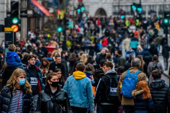 People return to the shops as Level 4 areas move down to Tier 3.