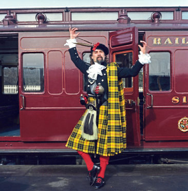 Billy Connolly as Angus McSporran