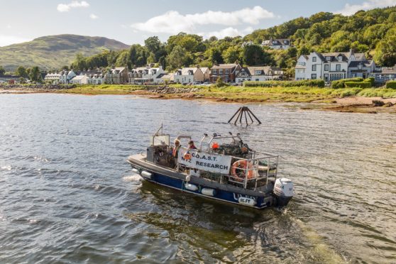 The Community of Arran Seabed Trust conduct research around the seas of the island.