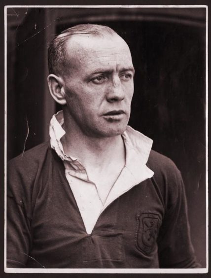 Hughie Gallacher, 1945.