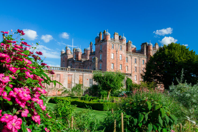 Drumlanrig Castle
