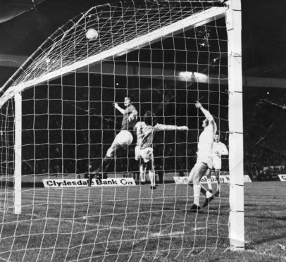 Derek Johnstone in action for Rangers during the 1975 League Cup semi-final at Hampden.