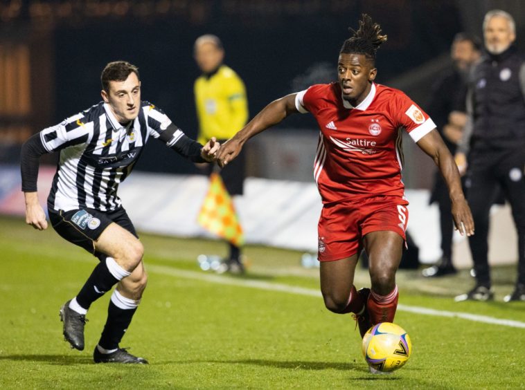 Aberdeen's Greg Leigh in action with Dylan Connolly of St Mirren during the clubs' Betfred Cup match on November 28.