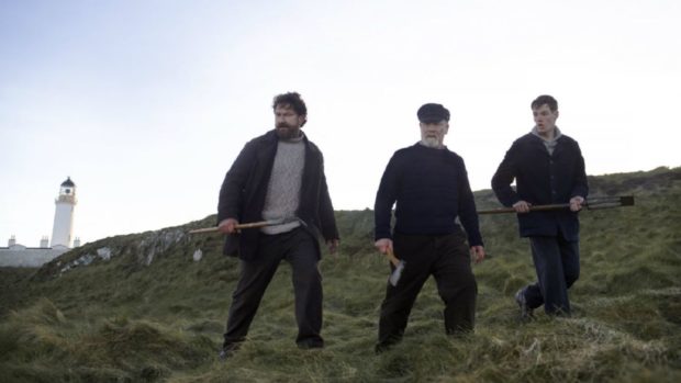Gerard Butler, Peter Mullan and Connor Windells in The Vanishing.