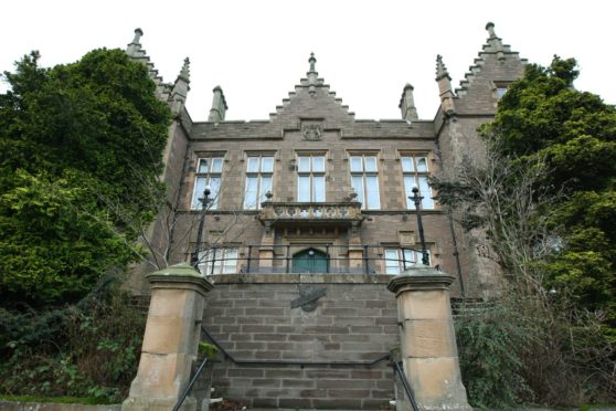 Forfar Sheriff Court