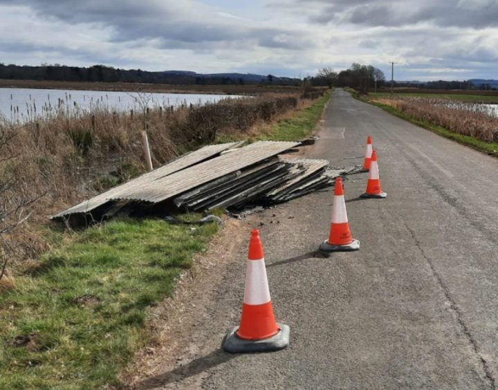 fly-tipping-asbestos-material