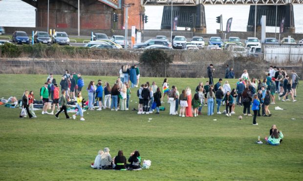 The large gathering at Magdalen Green, Dundee.