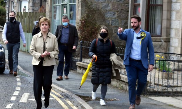 Anas Sarwar Nicola Sturgeon