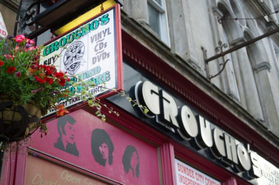 Groucho's Dundee