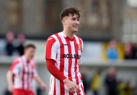 Jevan Anderson in action for Formartine United.