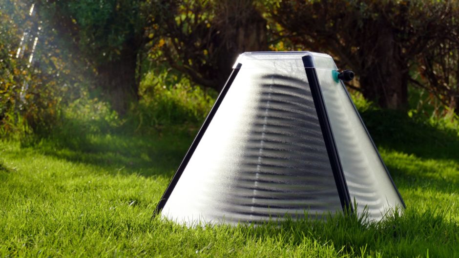 SolarisKit'sflat-packable solar thermal collector.