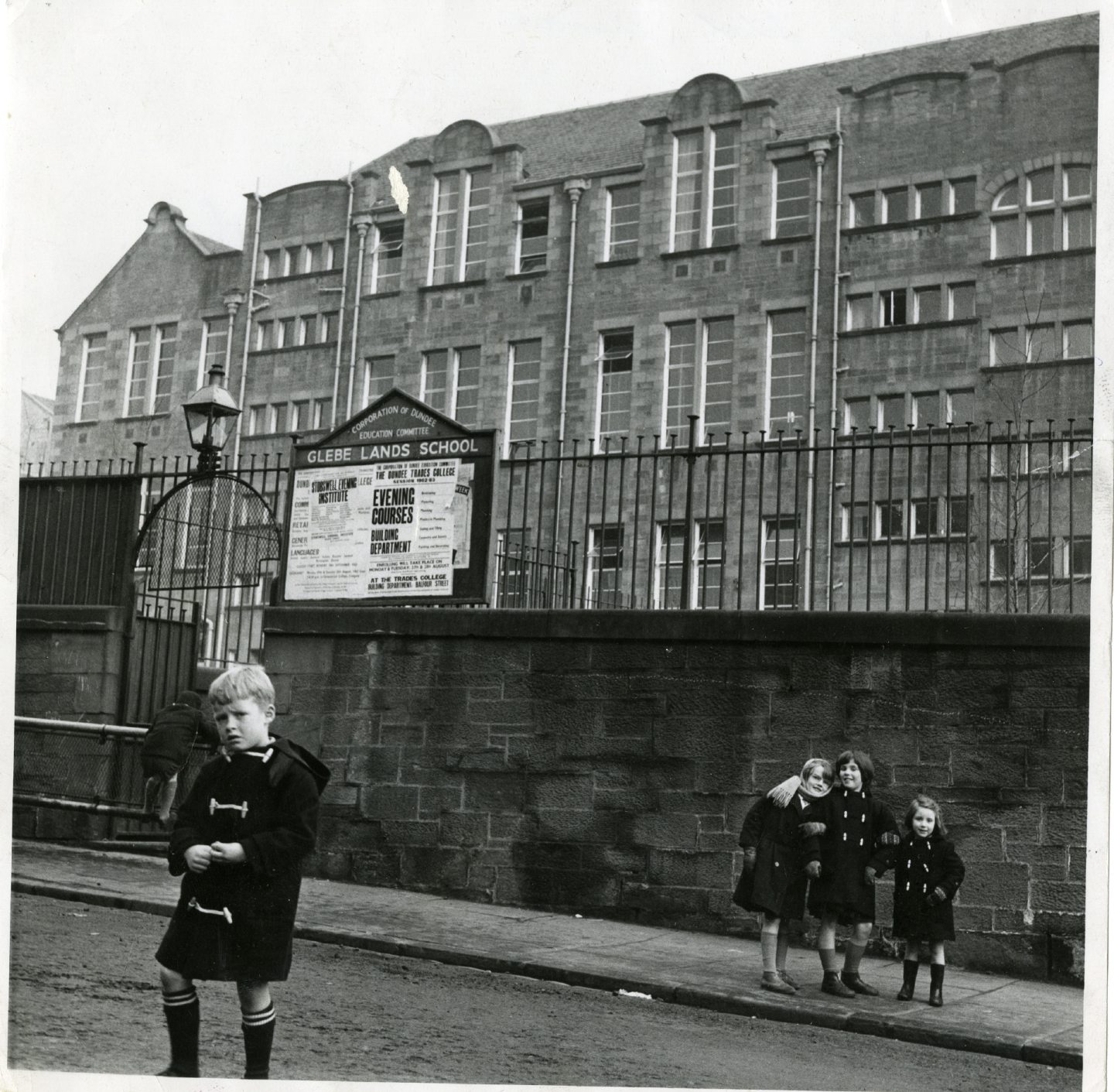 School days Memories of Dundee schools throughout the decades