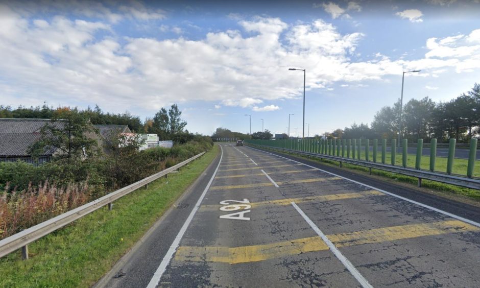 slammed lorry Fife Roundabout