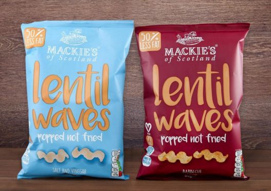 Mackie's Crisps lentil waves