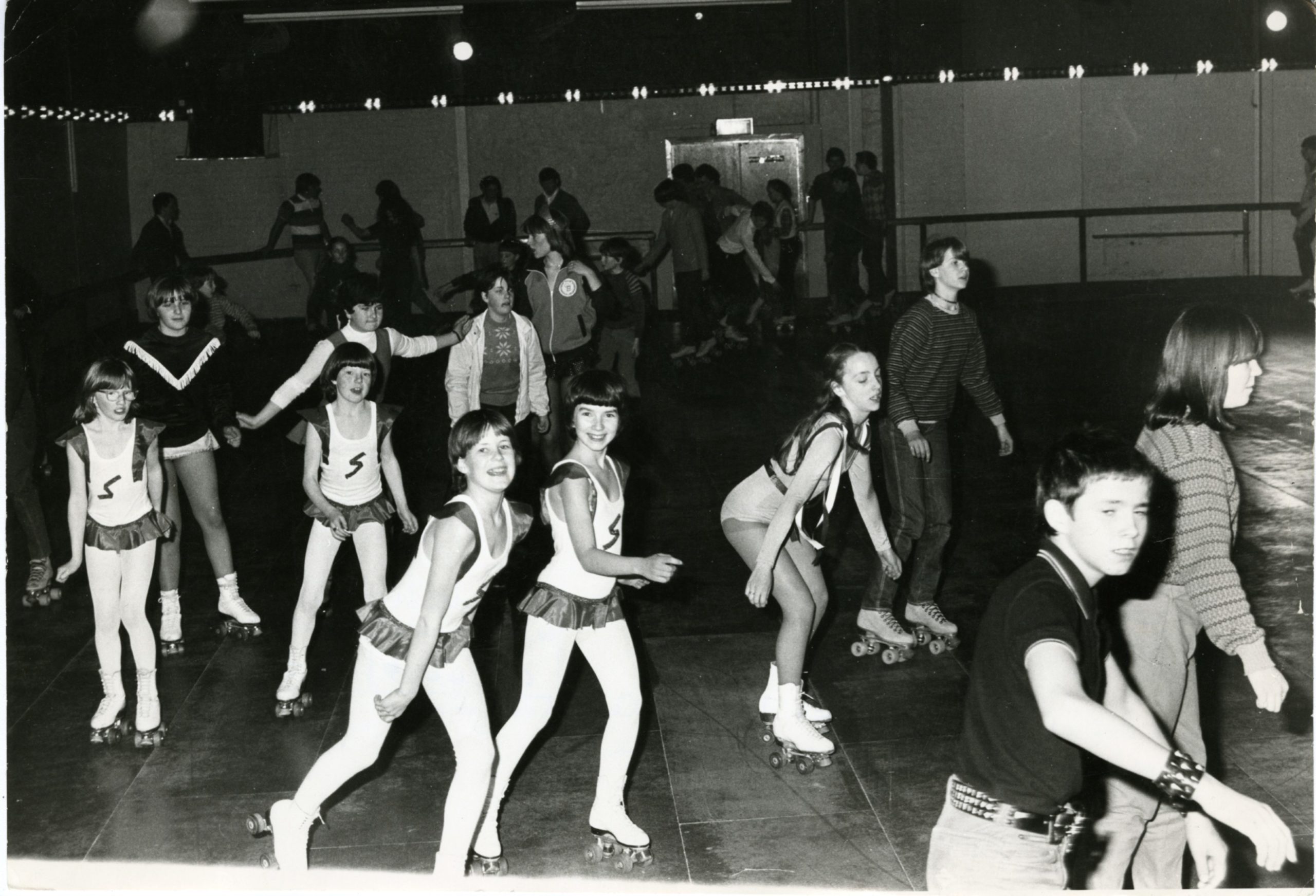 Do you remember Rollerama? Dundee skaters bringing back 1980s spirit