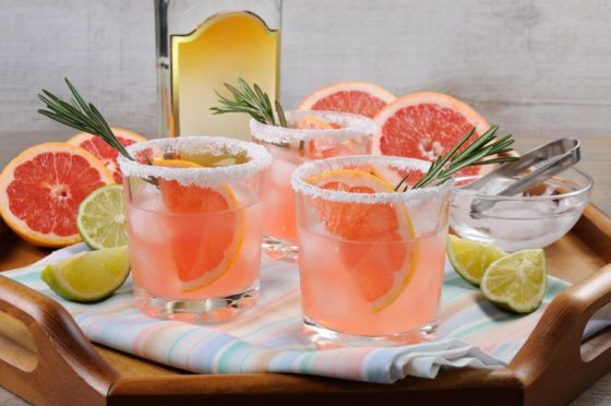 Vegan cocktail Grapefruit paloma