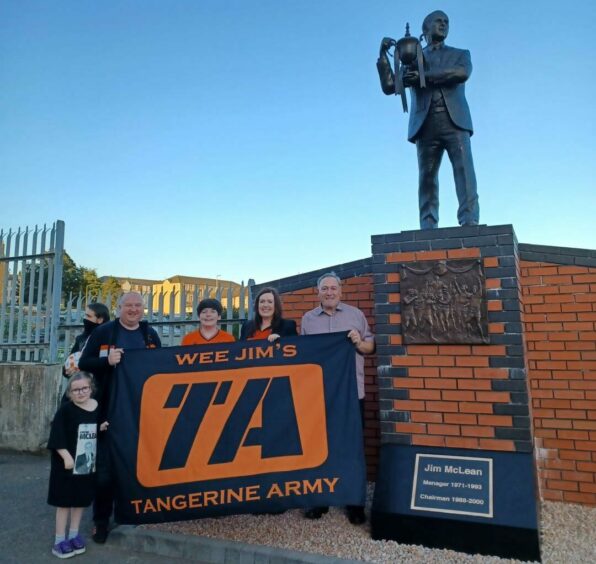 jim mclean statue fans