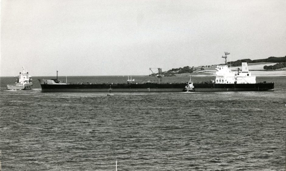 The Chelsea oil tanker which ran aground in the Tay.