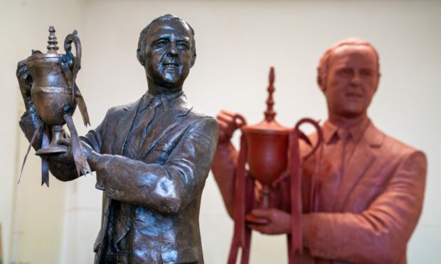 jim mclean statue